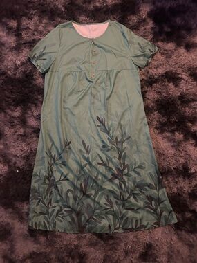 ❤️❤️ Green Botanical Print Short Sleeve Dress